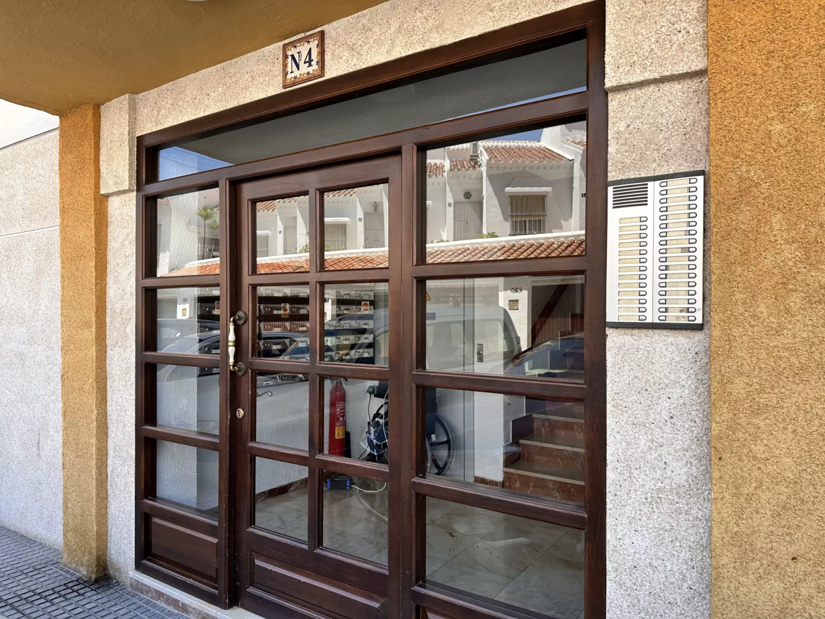 Capri Sunset by Casasol - Buiten