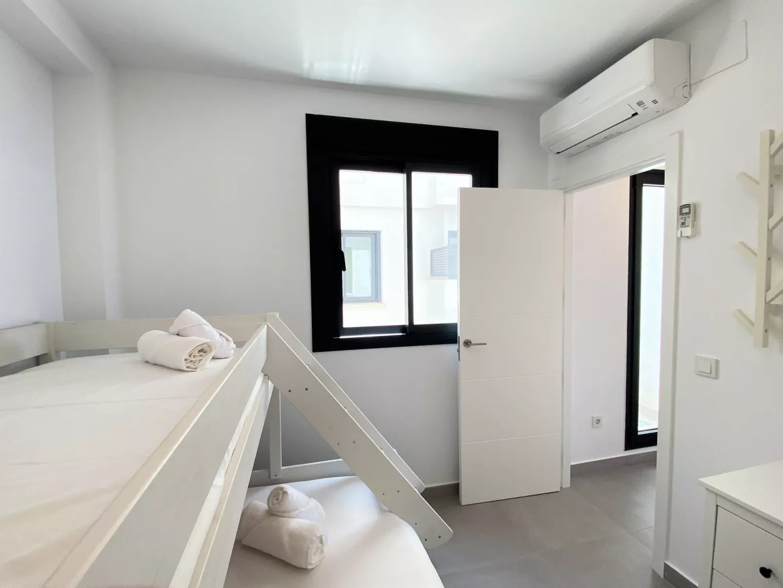 Terrazas de Ladera Duplex 2 by Casasol - Binnen