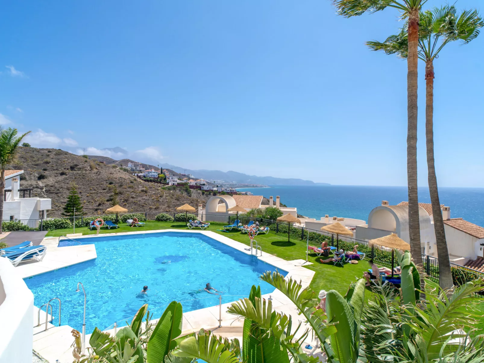 Calaceite 3332 Ocean Paradise by Casasol - Buiten