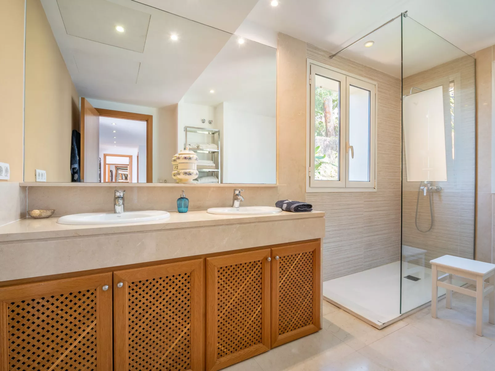 VILLA BENDINAT 10 - by Priority Villas - Binnen