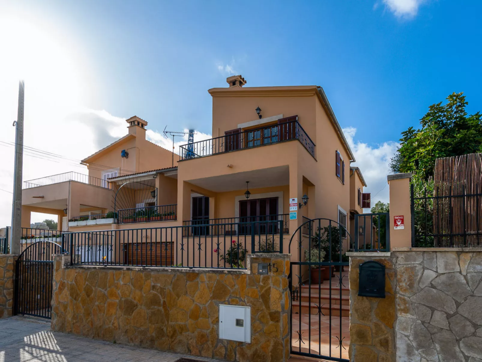 VILLA PORTALS NOUS by Priority Villas - Buiten