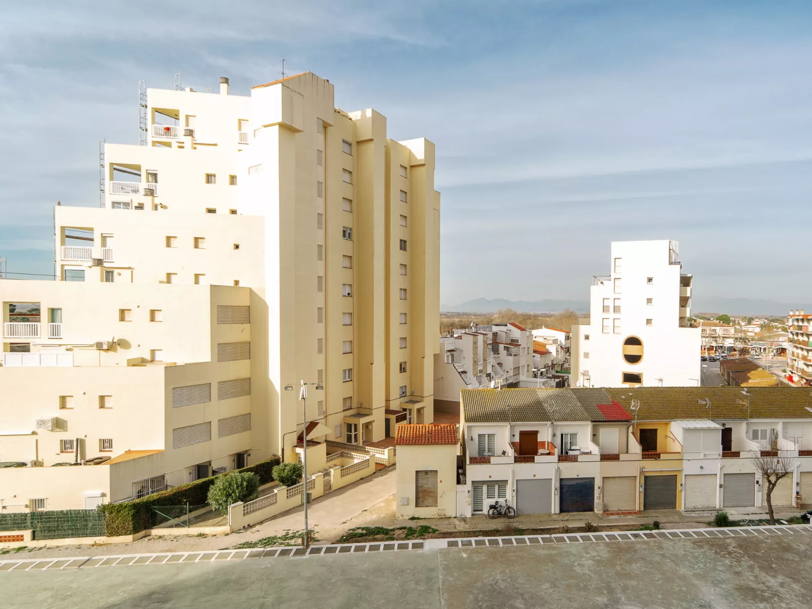 WELCS ESTUDIO 120 EMP cerca del mar - Buiten