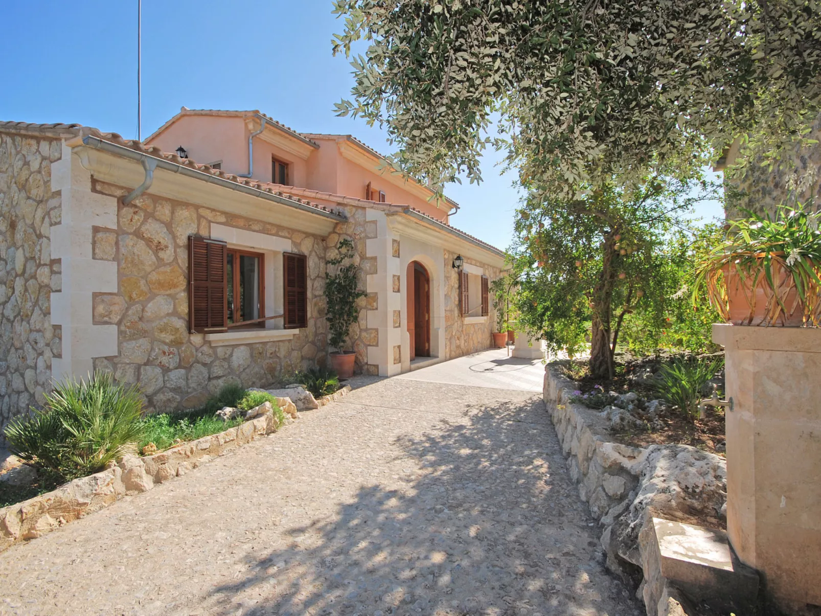 Pla de ses rotes - Buiten