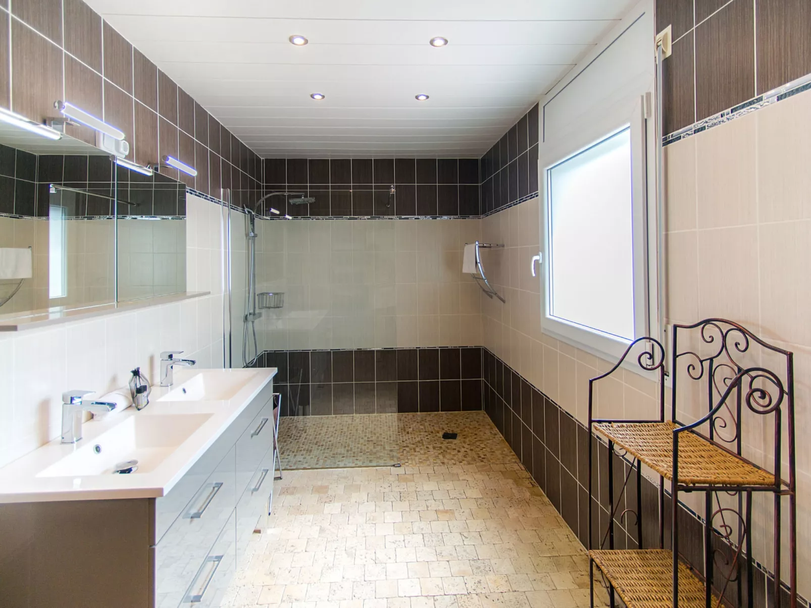 WELCS CASA 111 EMP con piscina - Binnen