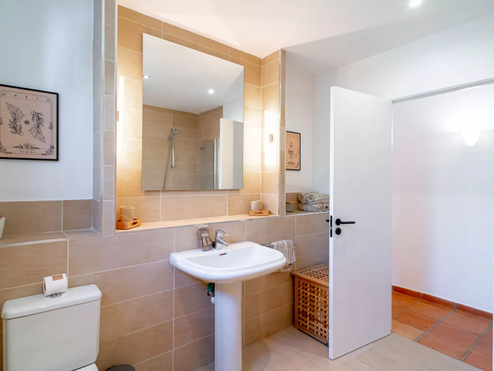 Villa Grand Pool Terrace by Casasol - Binnen