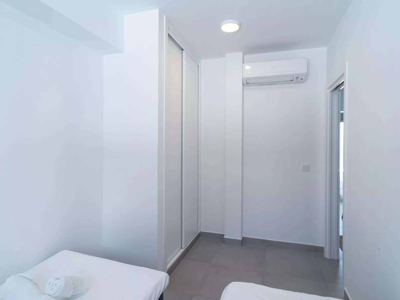 Terrazas de Ladera Duplex 9 by Casasol - Binnen