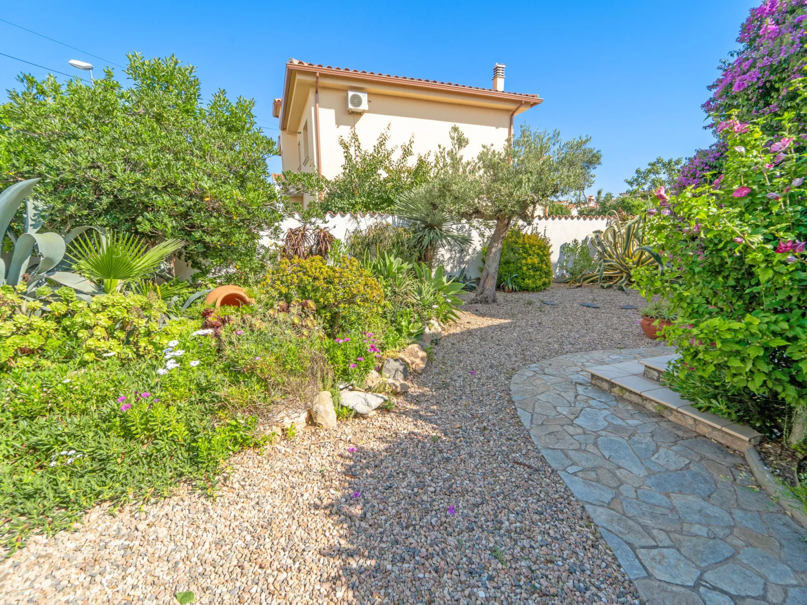 WELCS CASA 168 EMP con piscina privada - Buiten