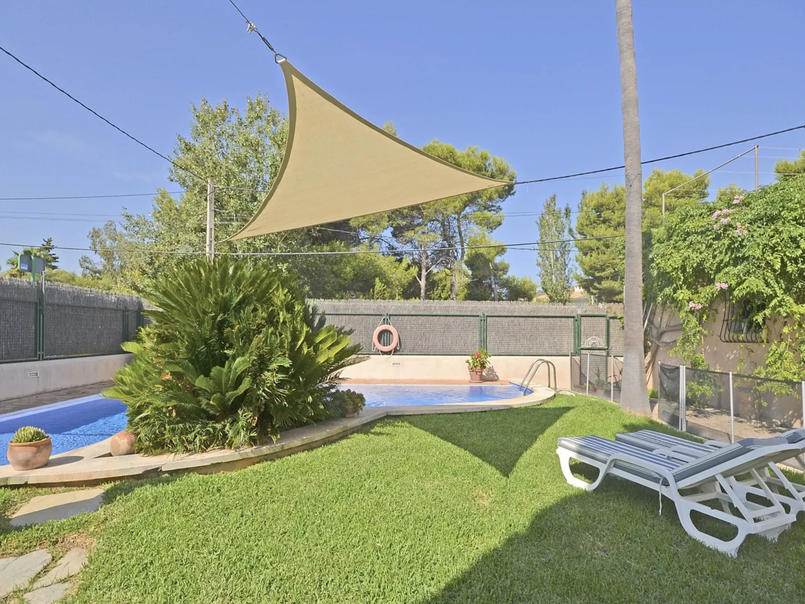 Llenaire - Xata - Buiten