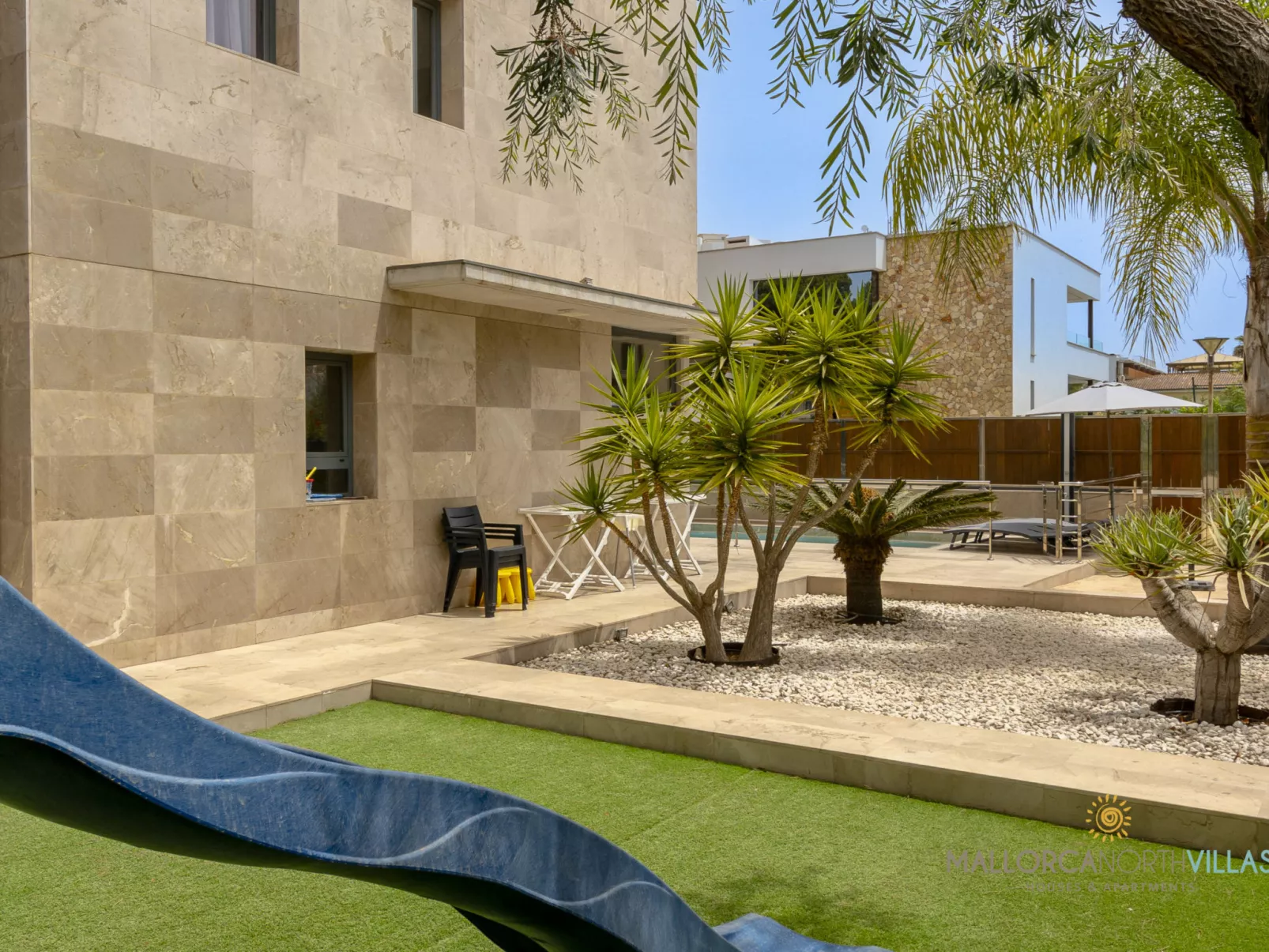 Villa Iola: Moderna Casa en Platja de Muro - Buiten