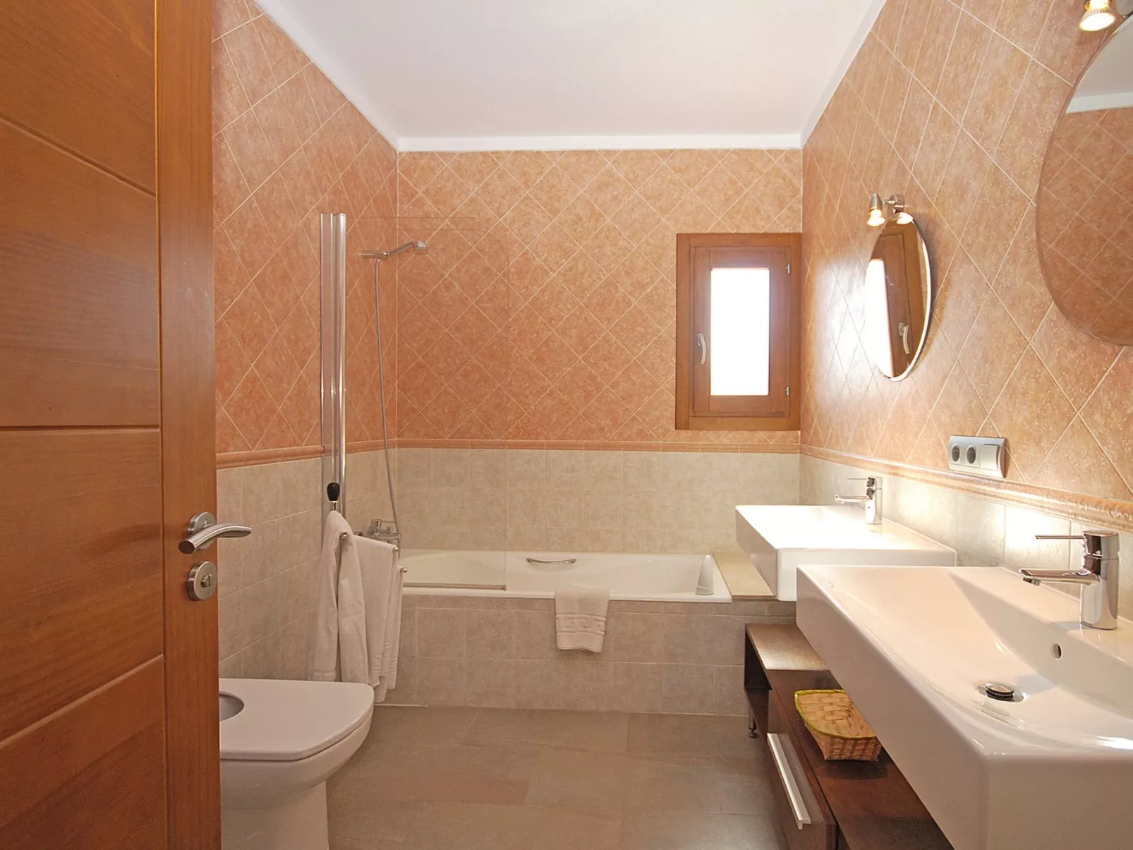 Santa Maria - Binnen