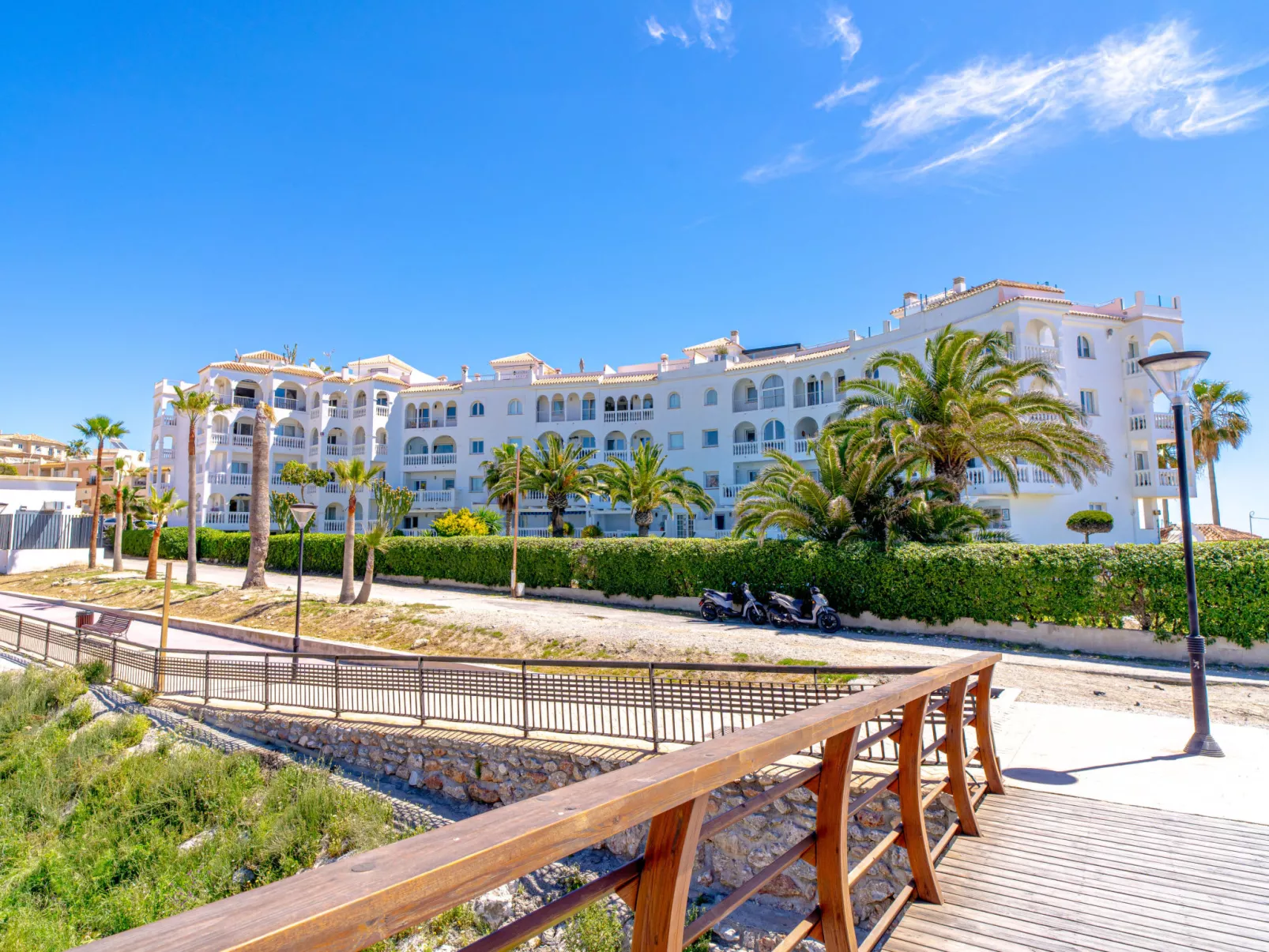 Stella Maris Beachfront 1J by Casasol - Buiten