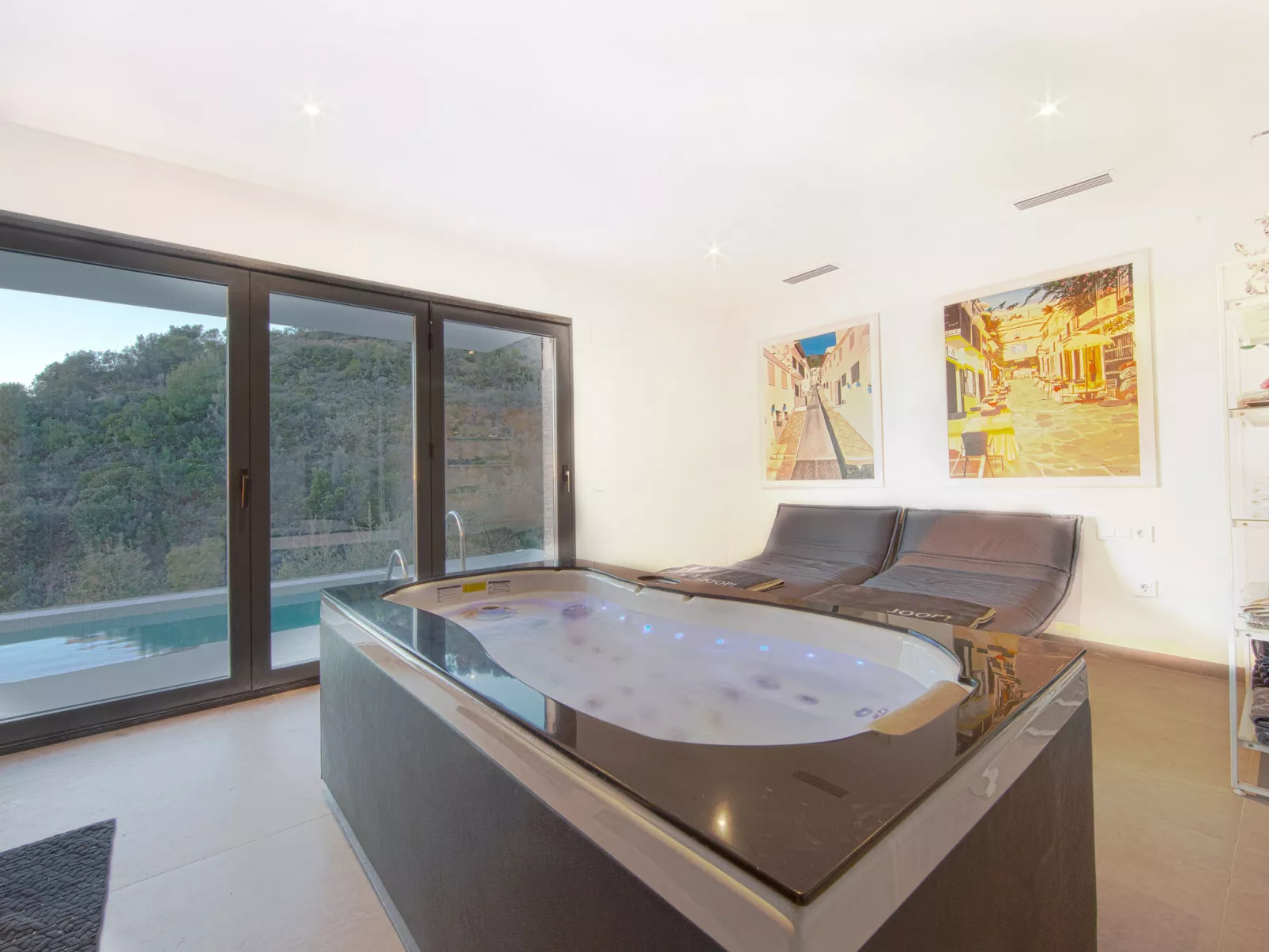 Luxury Villa Tomillo - Binnen