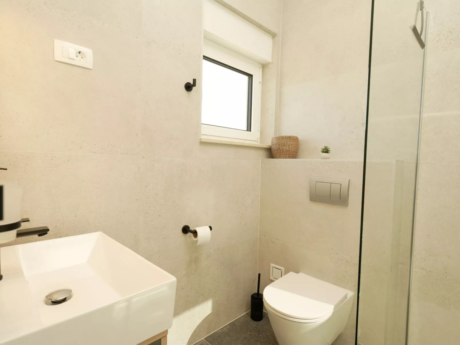 Primosten Hills - North - Binnen