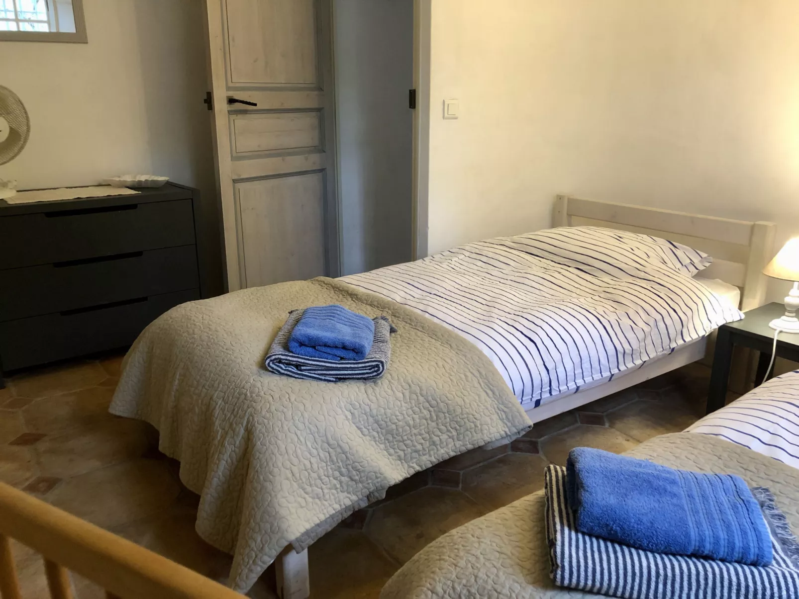 LES 2 PALMIERS - Binnen