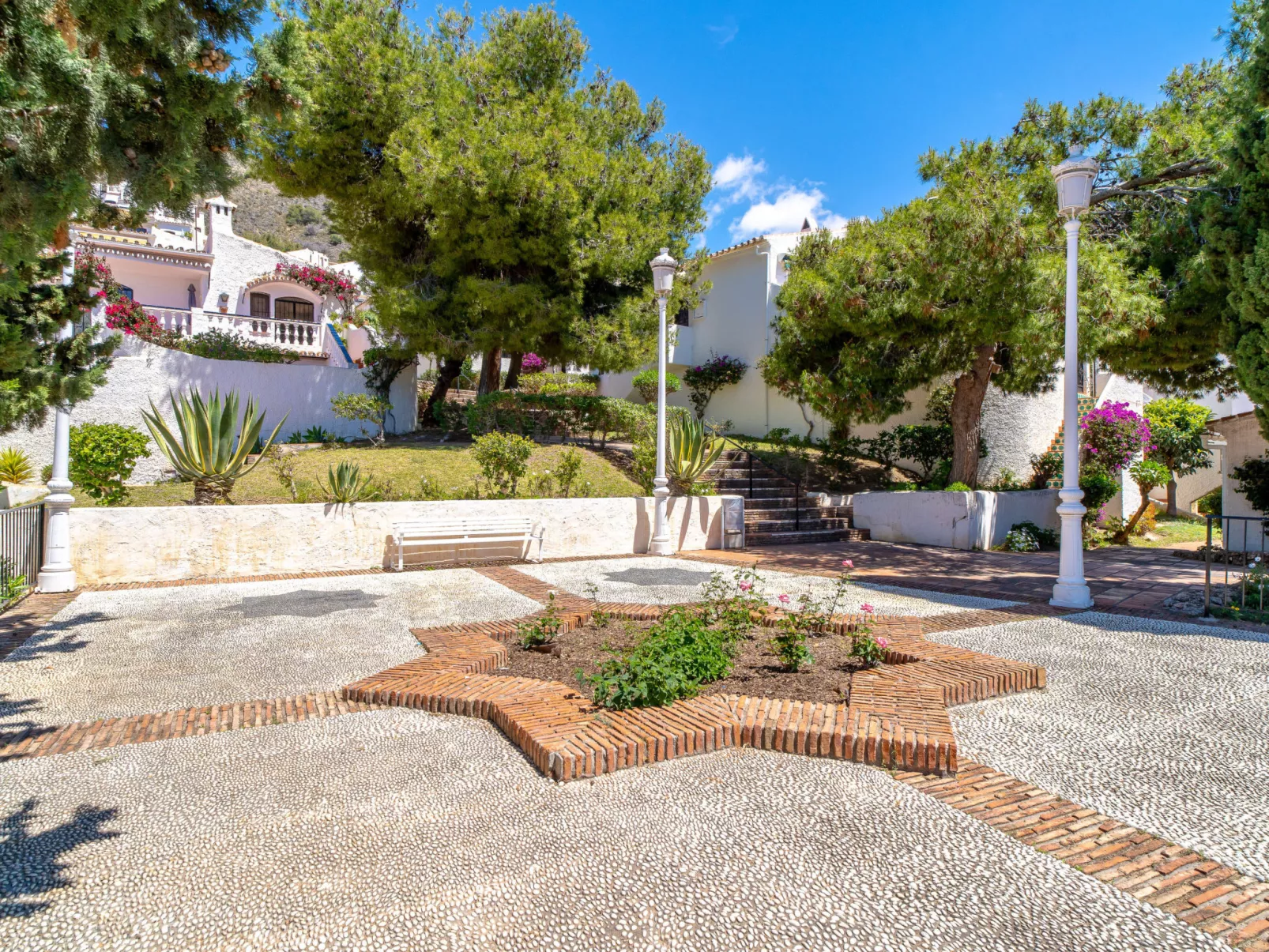 Hibiscos Seaview Terrace by Casasol - Buiten