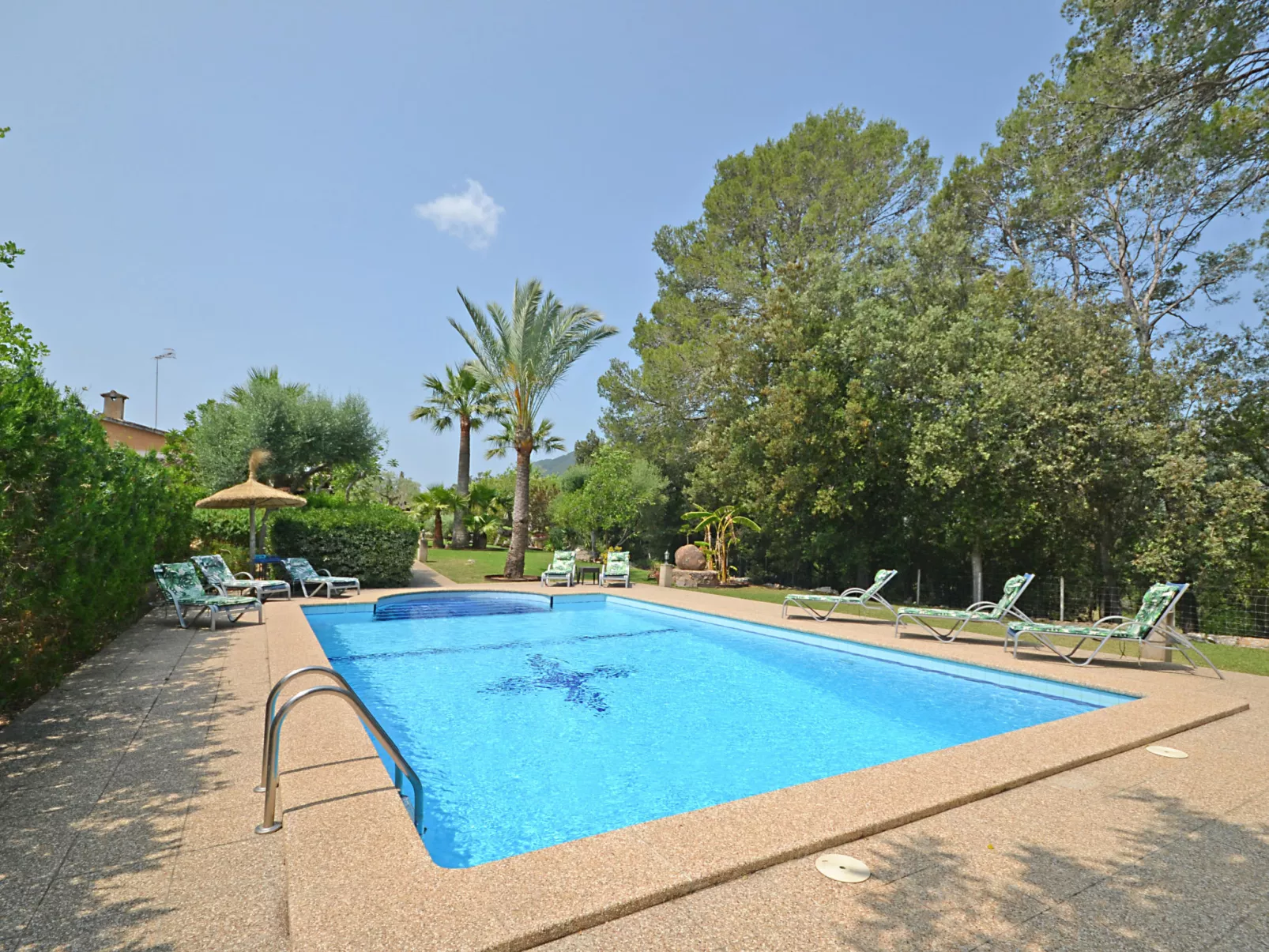 Ca na rossa - Buiten