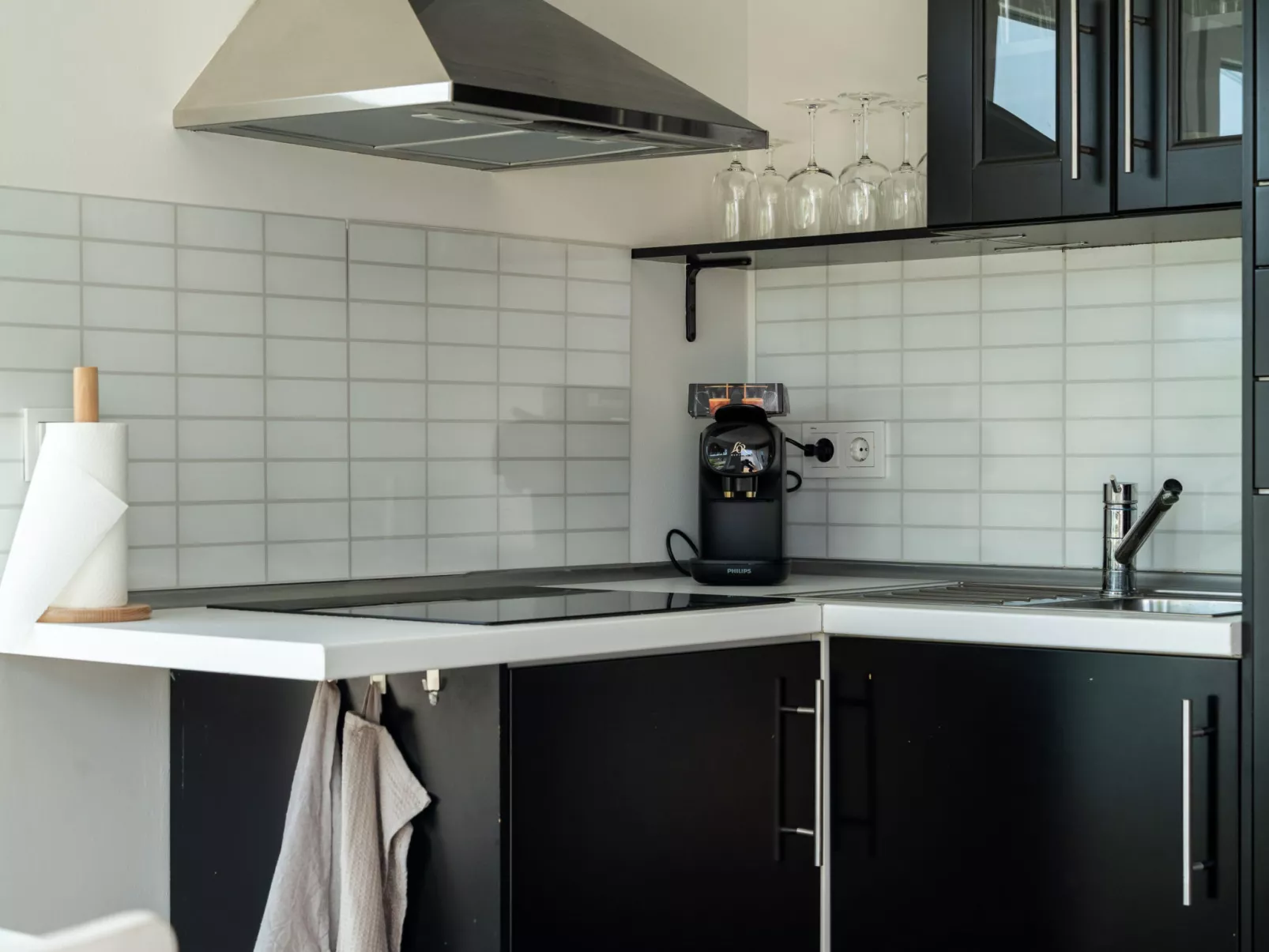 Villa Madrugada, beachside villa in Costabella - Binnen