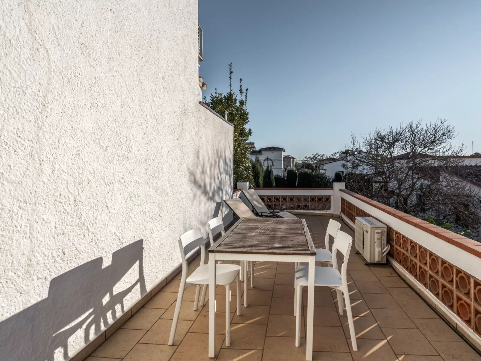 WELCS VILLA 022 EMP La Morgana con piscina priva - Binnen