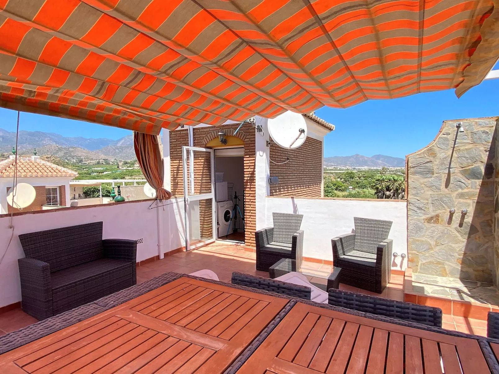Villa Madrid Private Pool by Casasol - Binnen
