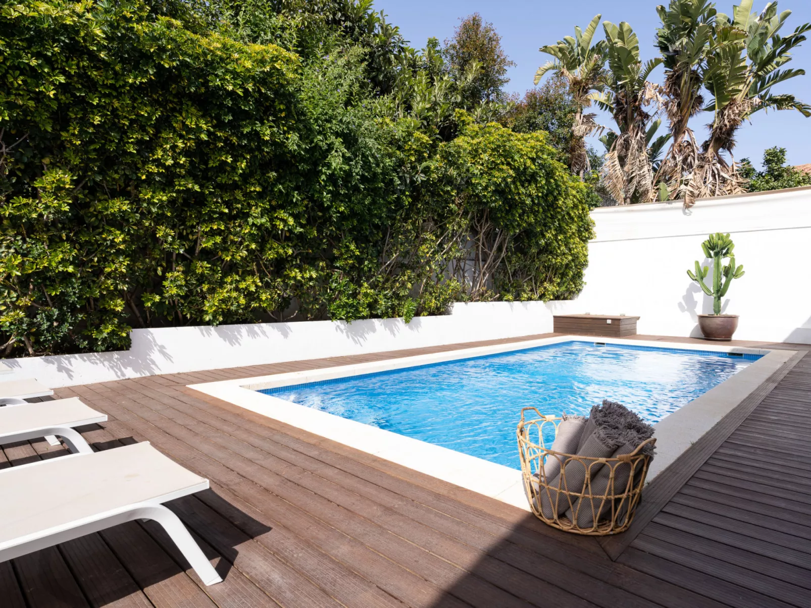 Villa Madrugada, beachside villa in Costabella - Buiten