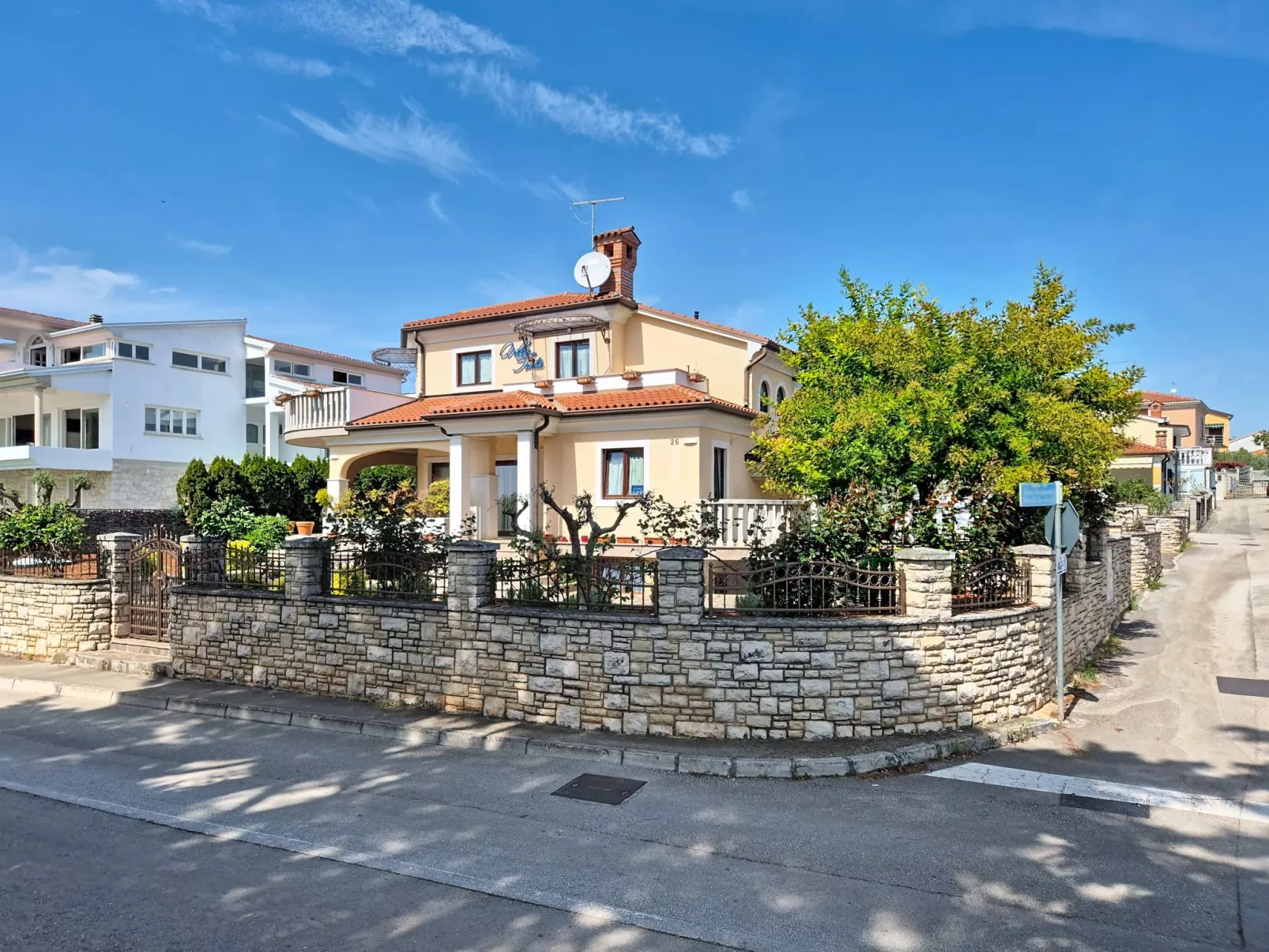 Villa Teuta - Buiten