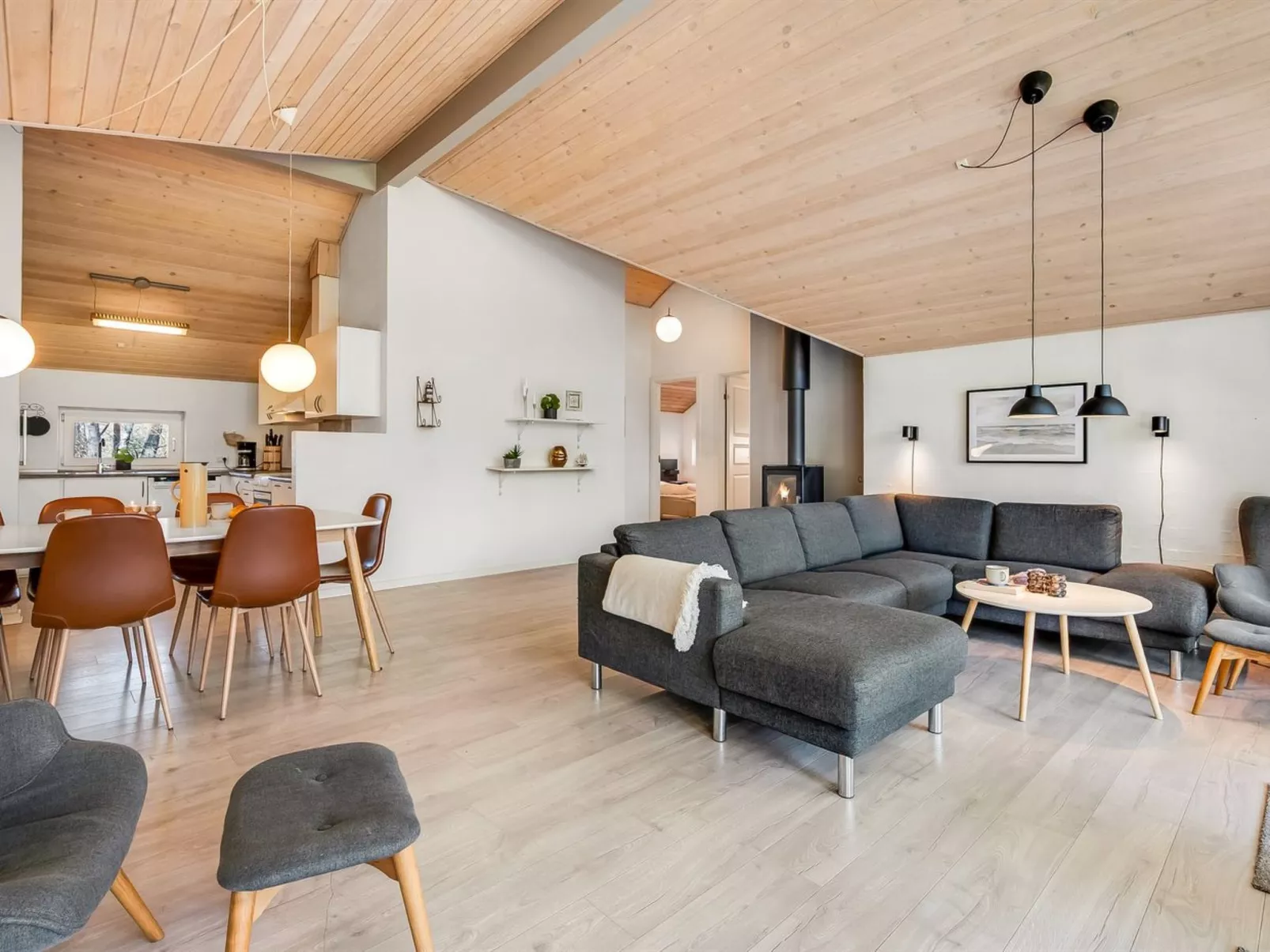 "Antoinetta" - 350m from the sea