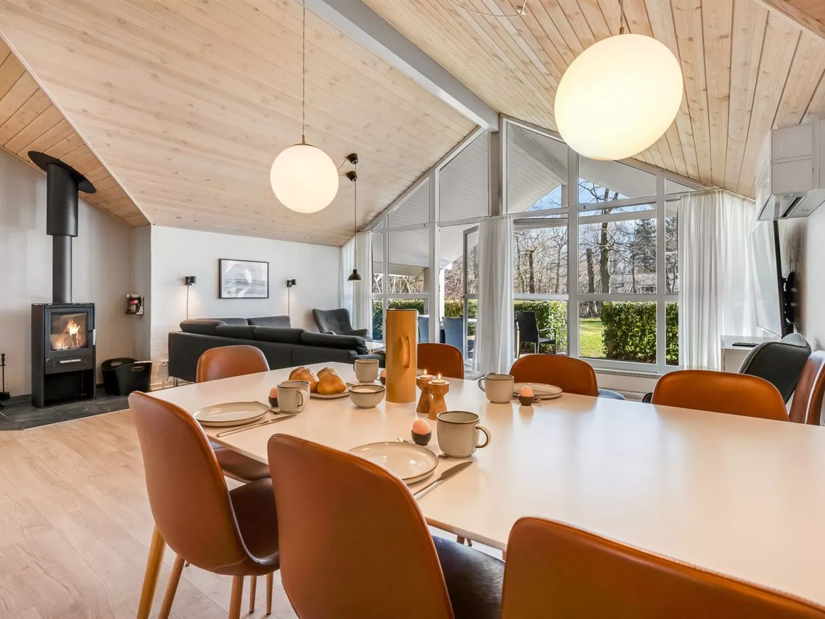 "Antoinetta" - 350m from the sea