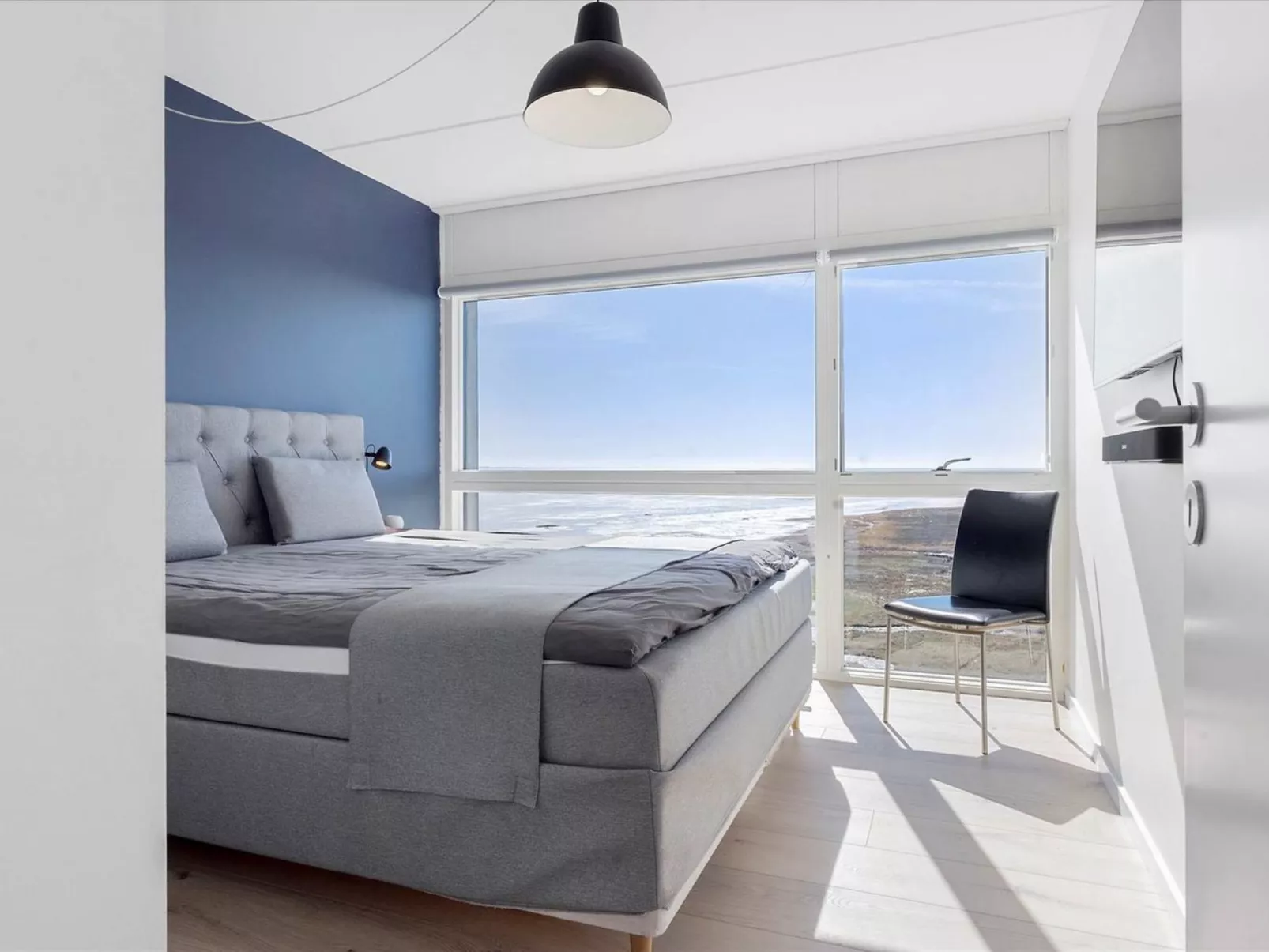 "Nadua" - 25m from the sea