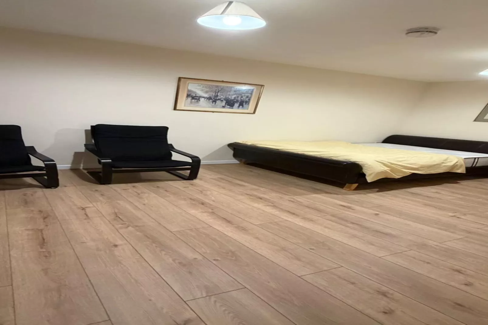 Standard Double Room - Shared