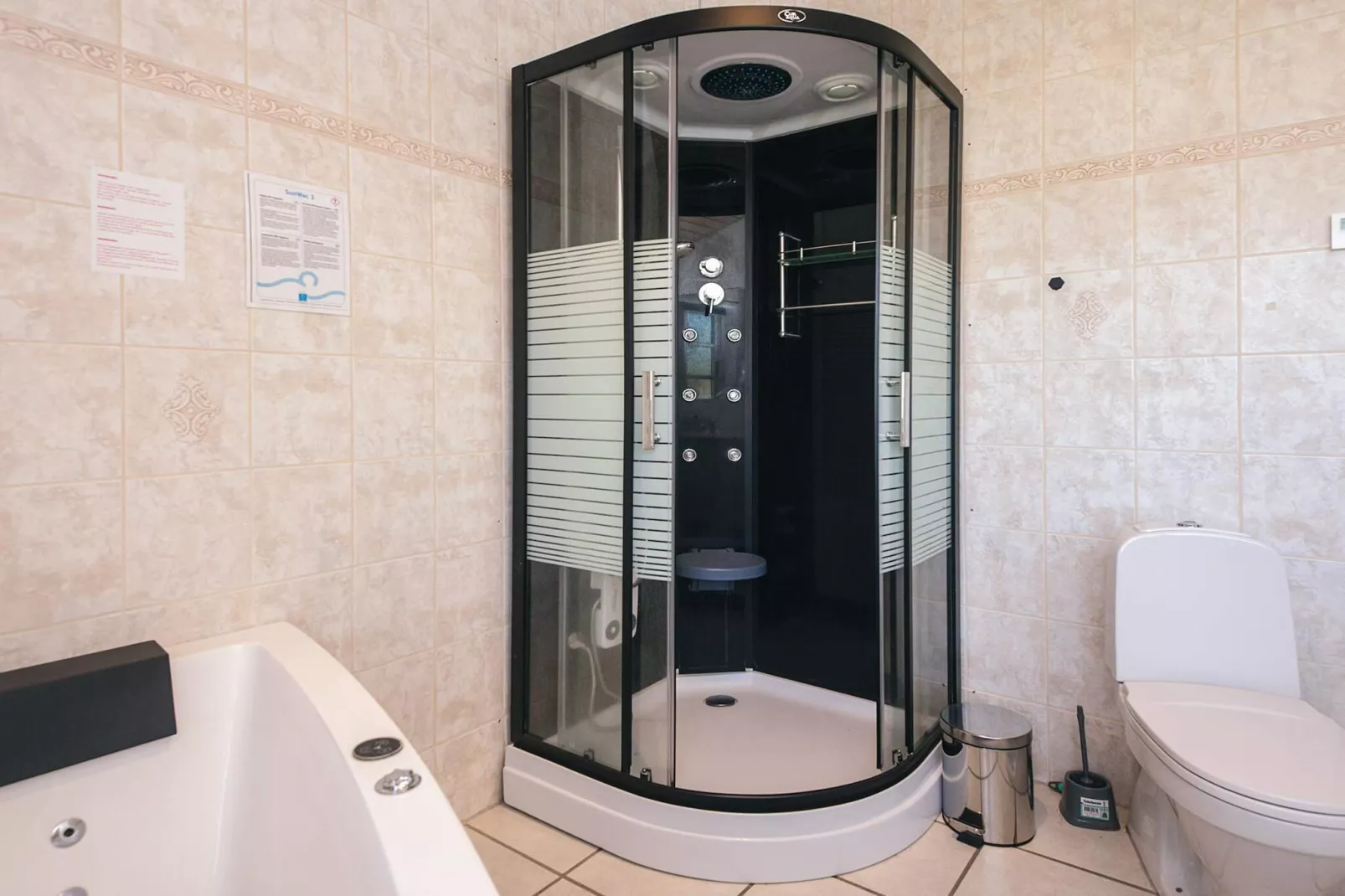 Gezellig strandhuisje-By Traum - Binnen