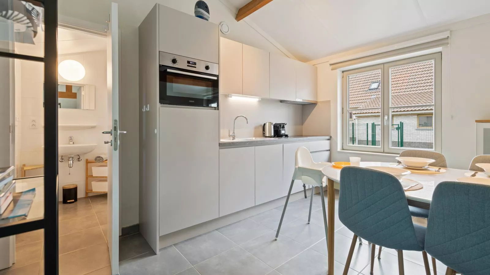 Westhinder I H93 - Keuken