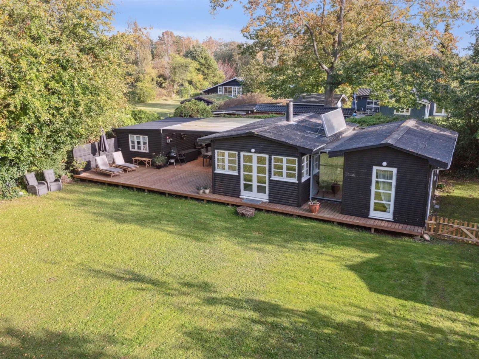 "Niela" - 400m from the sea - Buiten