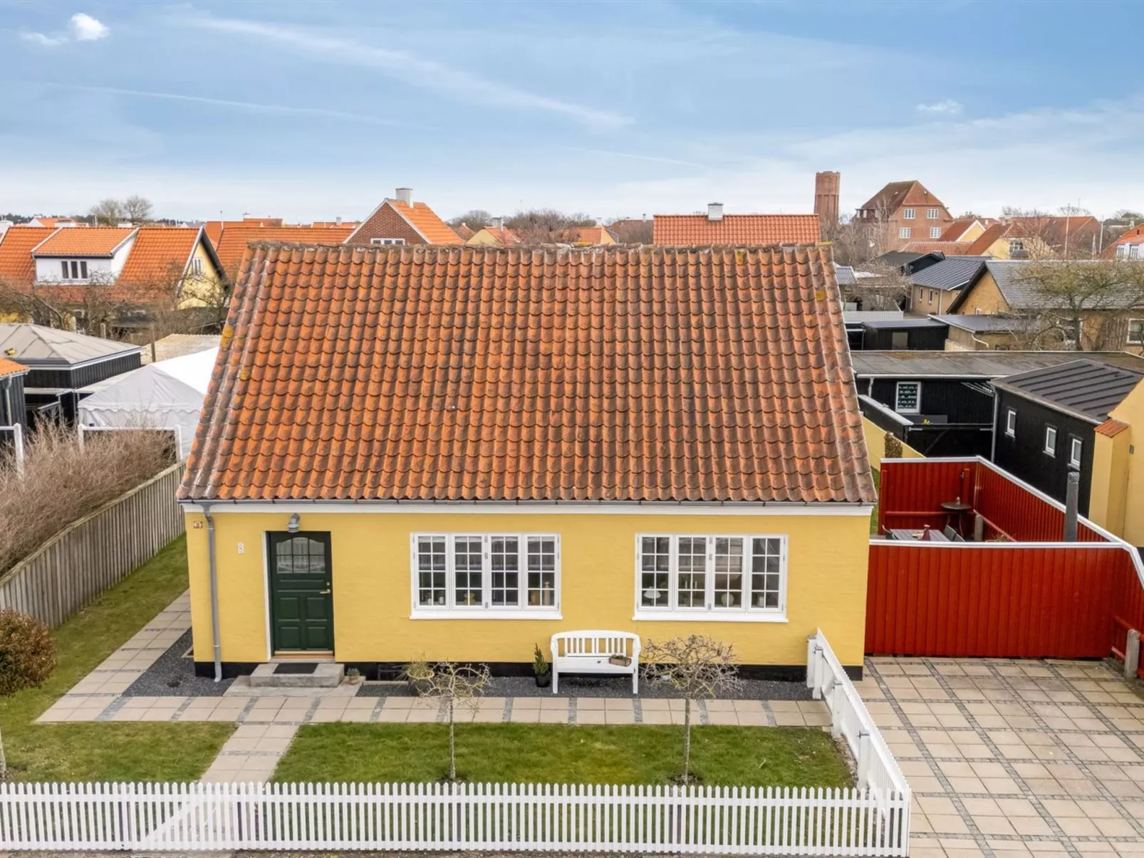 "Caranus" - 900m from the sea - Buiten