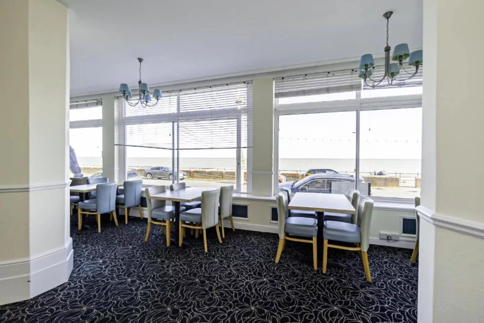 Single sea view - Eetkamer