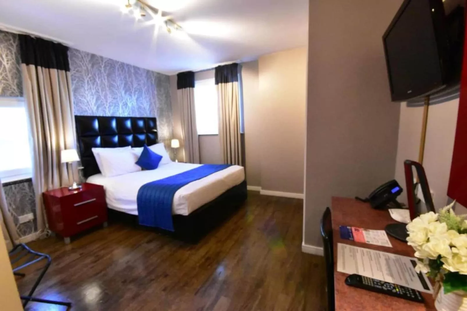 Compact Double Room - Slaapkamer