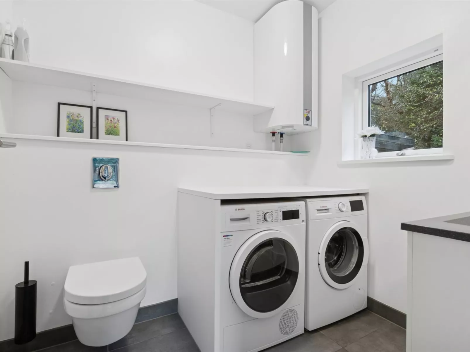 "Svenja" - 300m from the sea - Binnen