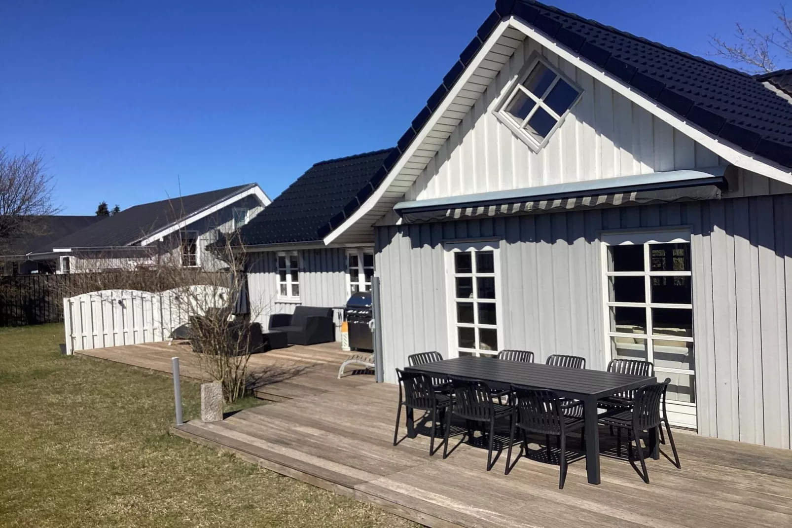 4 sterren vakantie huis in Væggerløse - Buitenlucht