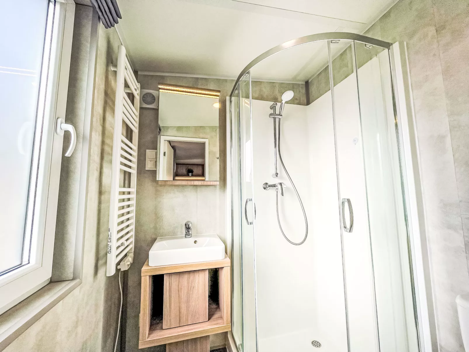 Tiny Haus Benjamin - Binnen