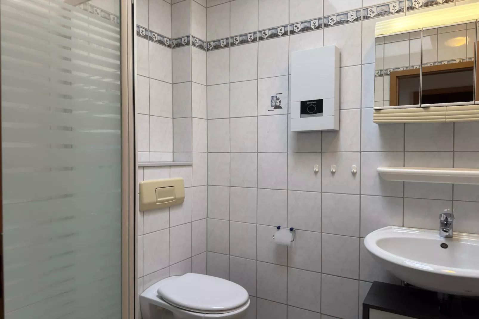 Ferienhaus Wirbelwind - Badkamer