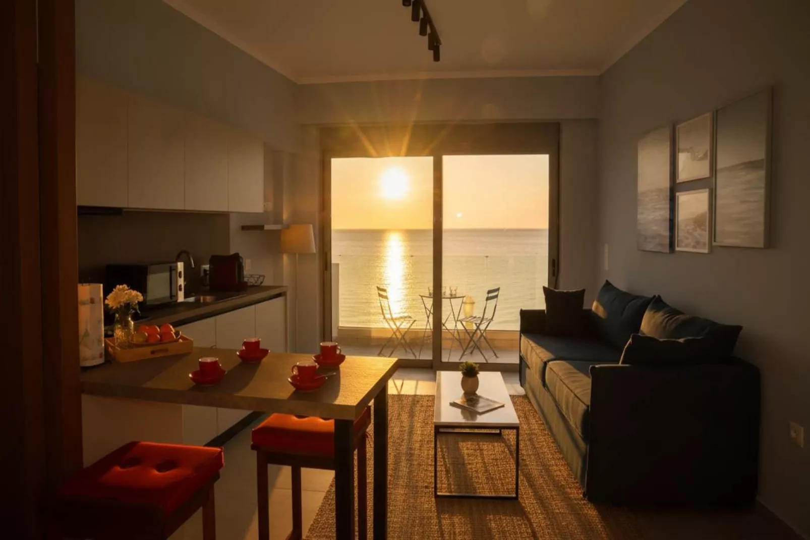 Premium Modern Charaki Studio w Beautiful Sea View - Keuken