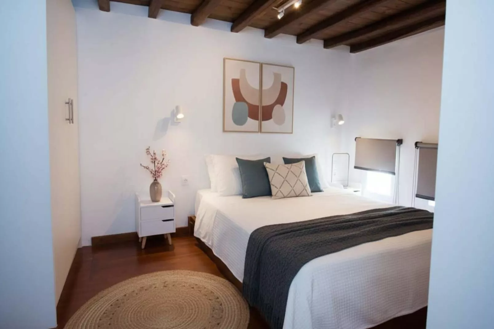 Ornos Elegant 2 Bd House with Shared Pool - Slaapkamer