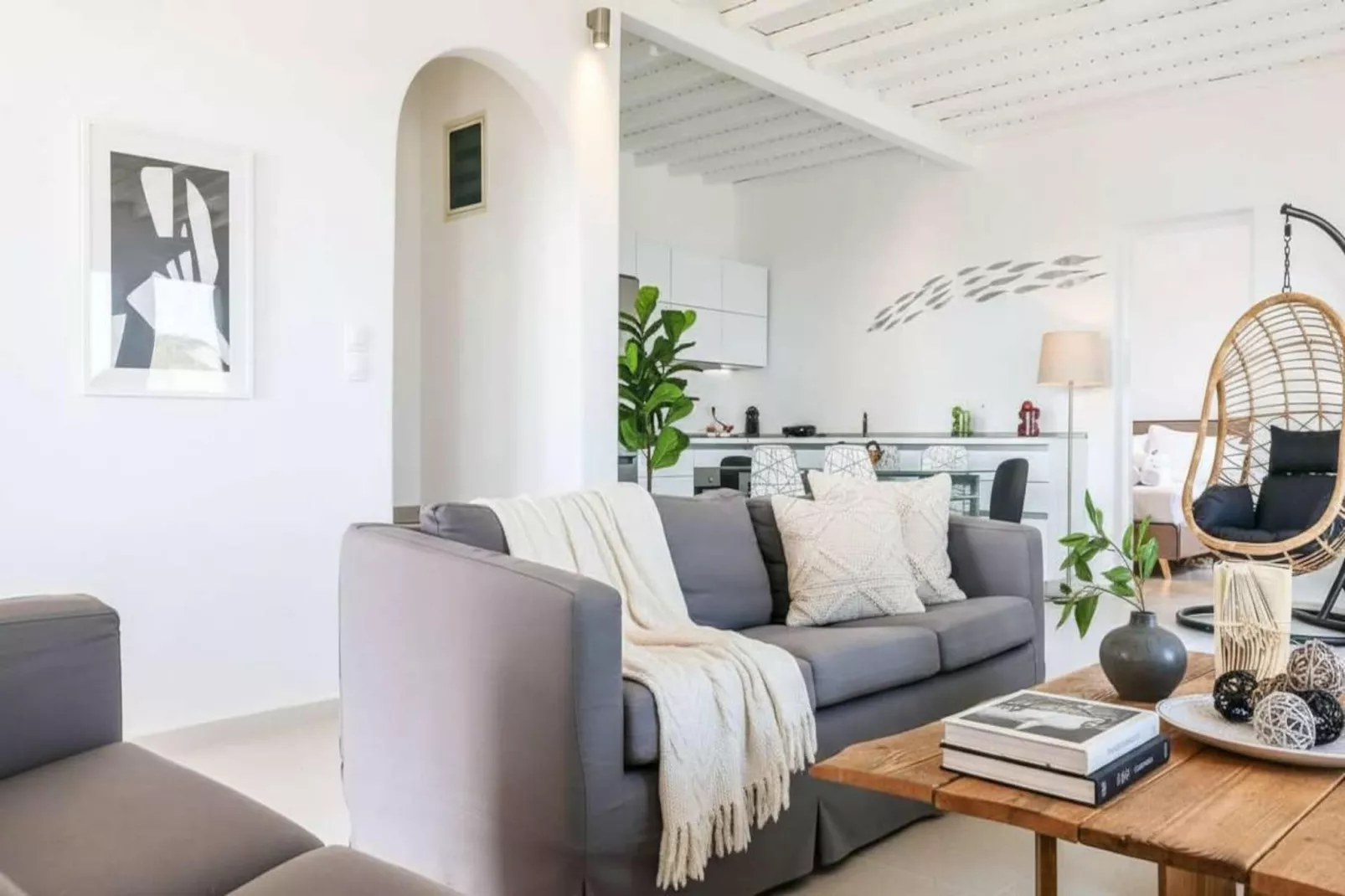 Prestigious Residence in Kalafatis w Private Pool - Woonkamer