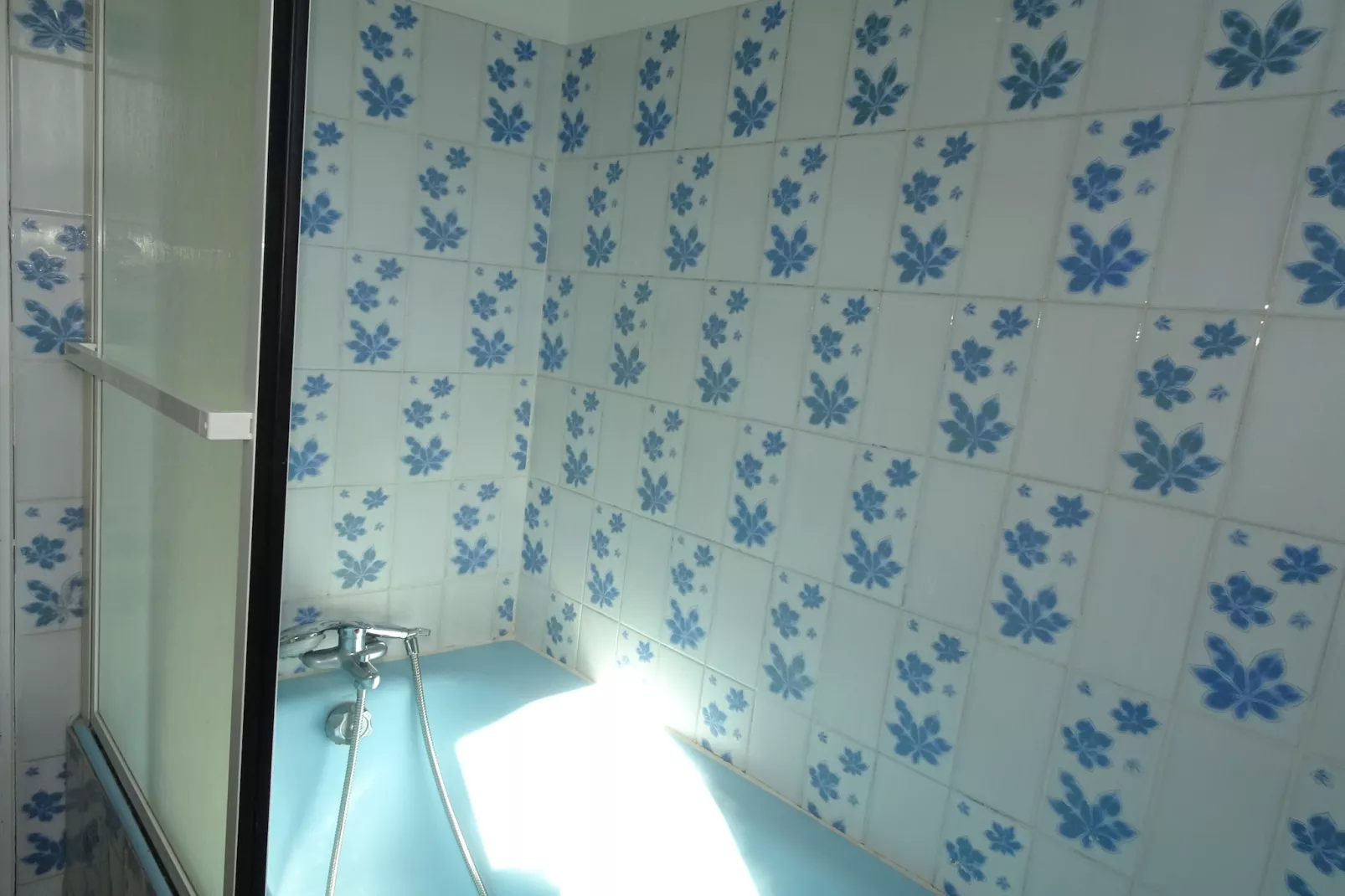 Maison de vacances Trélévern - Badkamer