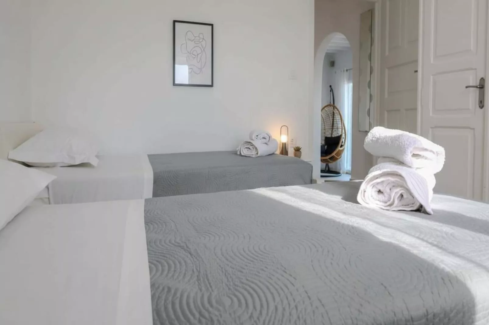 Prestigious Residence in Kalafatis w Private Pool - Slaapkamer