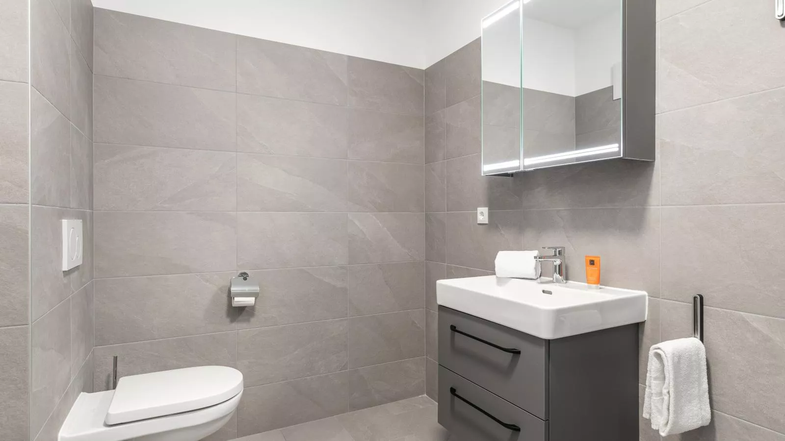 City Apartments Jenbach Top3Top4Top5 - Badkamer