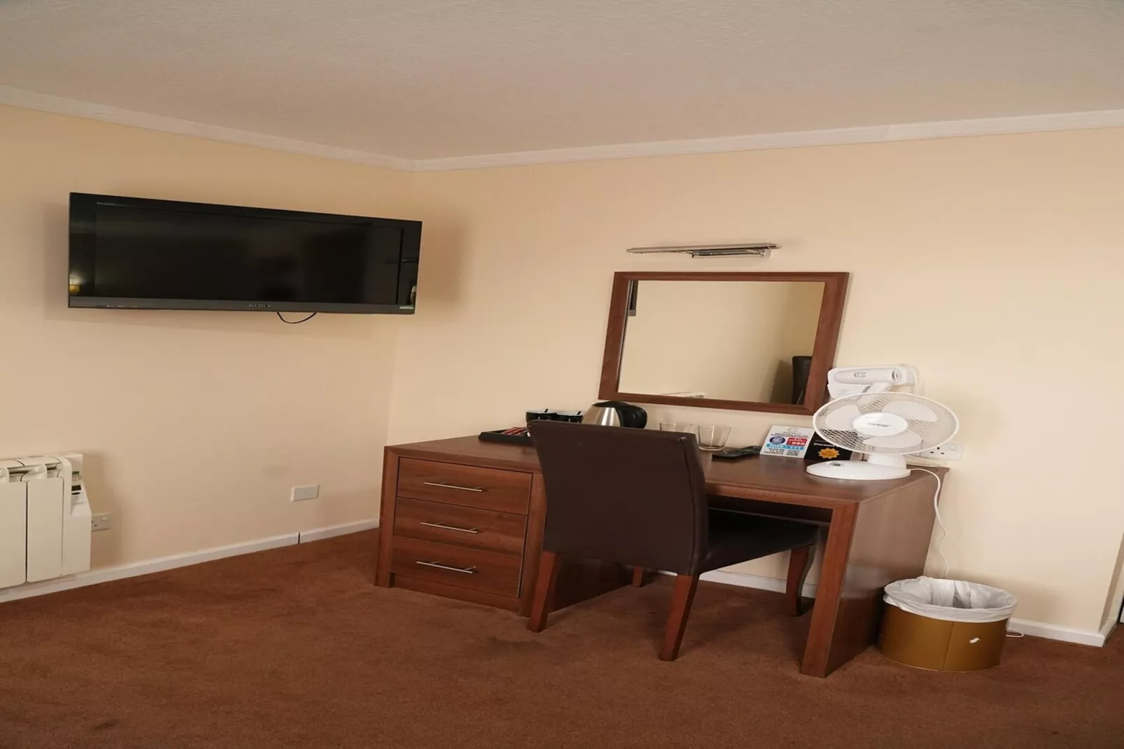 Double Room with Four Poster Bed - Slaapkamer