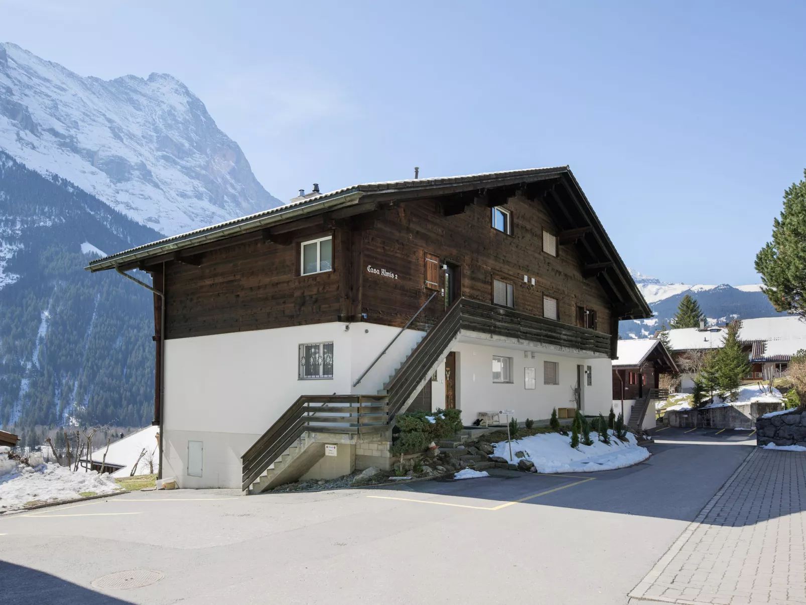SnowKaya Grindelwald - Buiten
