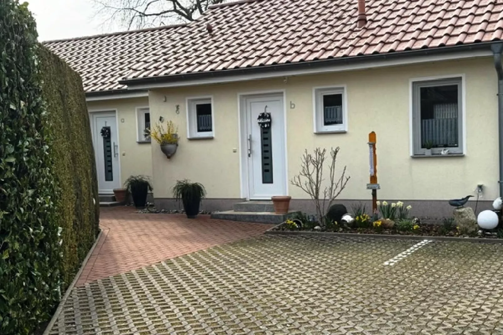 Doppelhaushälfte rechts - Exterieur winter