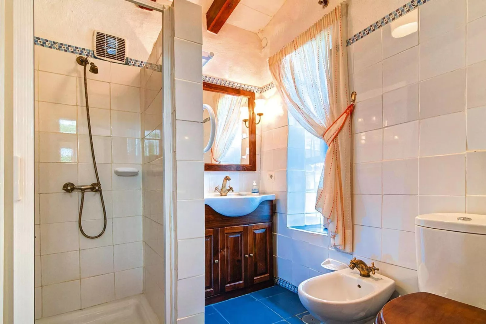 Finca La Hoya / 3-4 Personen-3-4 Personen-3-4 Personen - Badkamer
