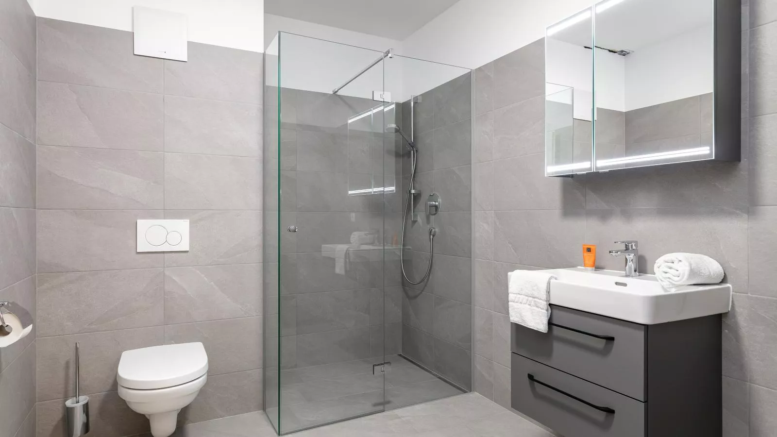 City Apartments Jenbach Top3Top4Top5 - Badkamer